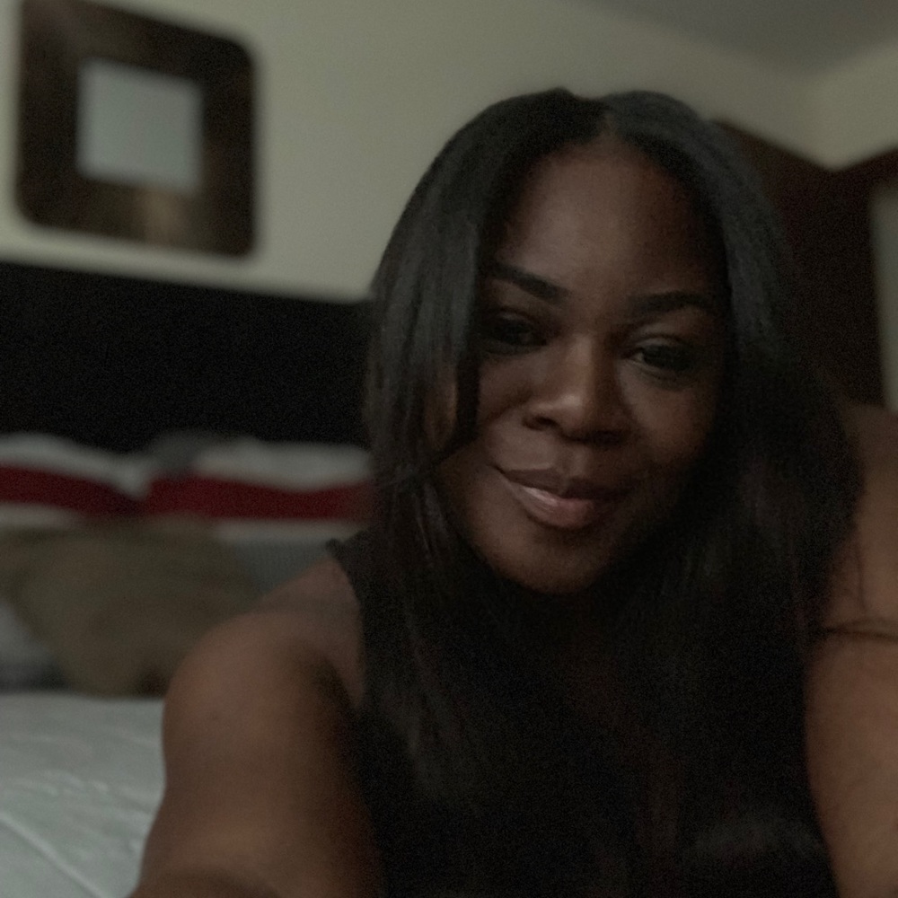 Meet your Posher, Donisha